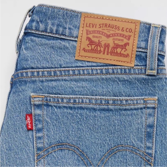 Levi’s 34 x 28 Jeans Wedgie Straight Ankle button fly Christina Light Wash NWT - Picture 13 of 14
